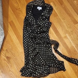 Donna Morgan Black and Gold Wrap Dress